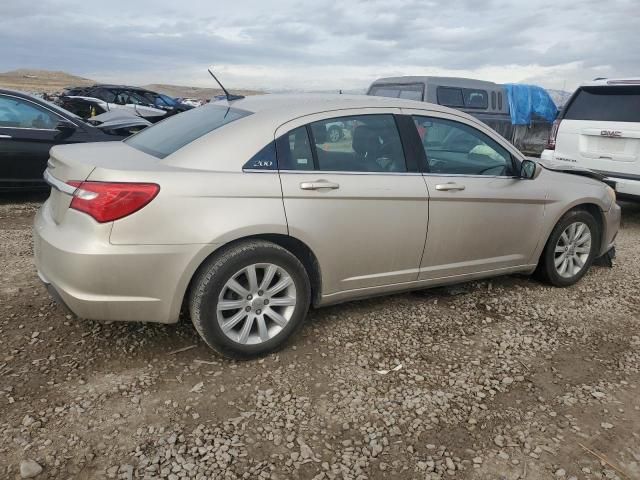 2014 Chrysler 200 Touring