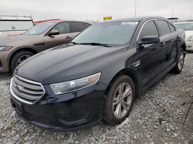 2016 Ford Taurus SE