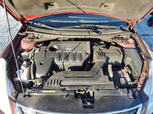 2010 Nissan Altima Base