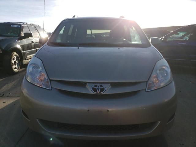 2006 Toyota Sienna CE