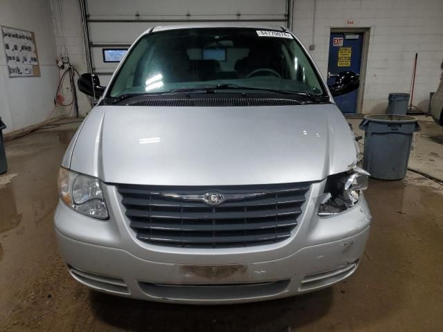 2006 Chrysler Town & Country