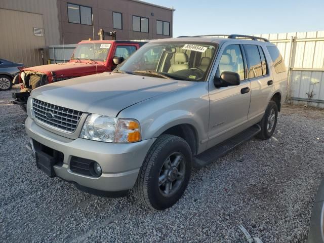 2004 Ford Explorer XLT