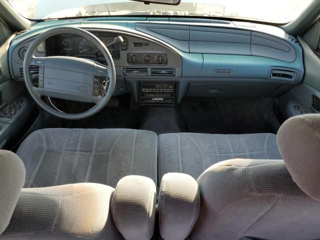 1993 Ford Taurus GL