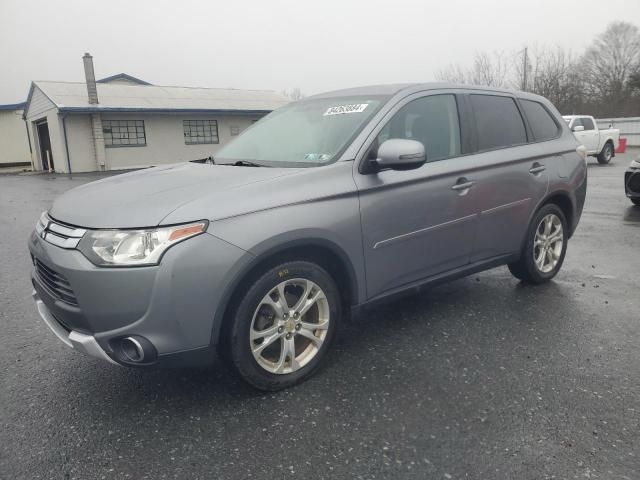 2015 Mitsubishi Outlander SE