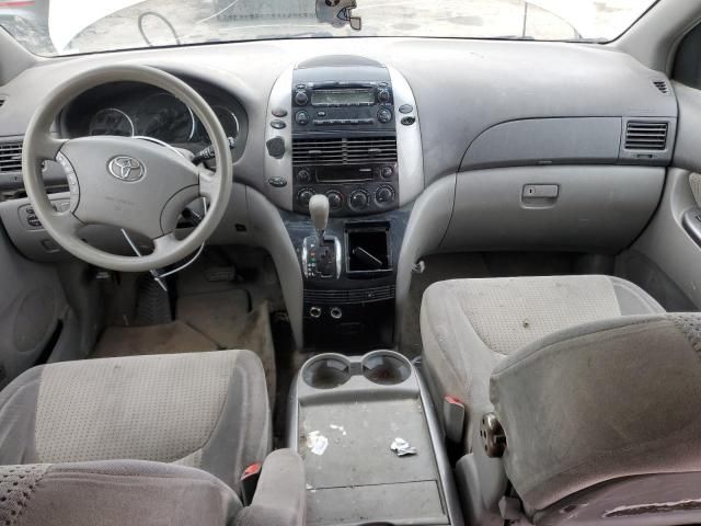 2008 Toyota Sienna CE