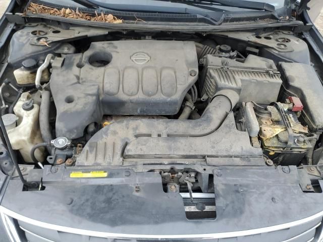 2010 Nissan Altima Base