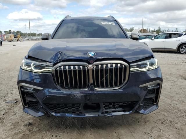 2021 BMW X7 M50I