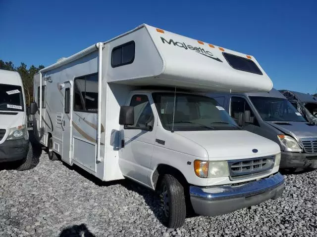 2002 Ford Econoline E450 Super Duty Cutaway Van