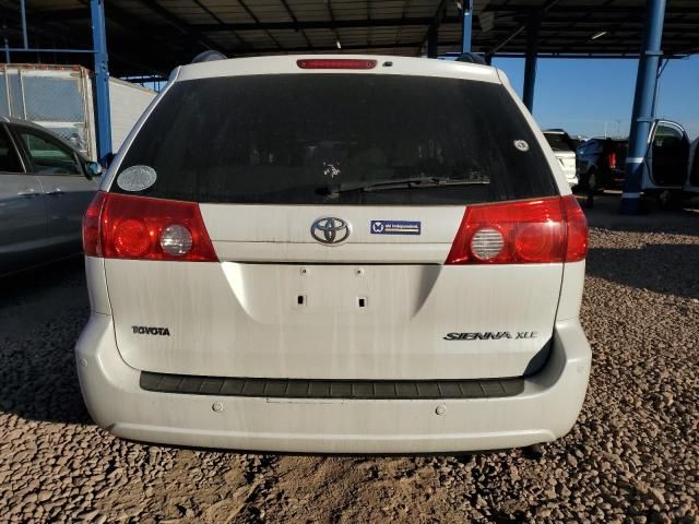 2010 Toyota Sienna XLE