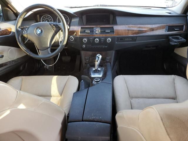 2010 BMW 528 XI