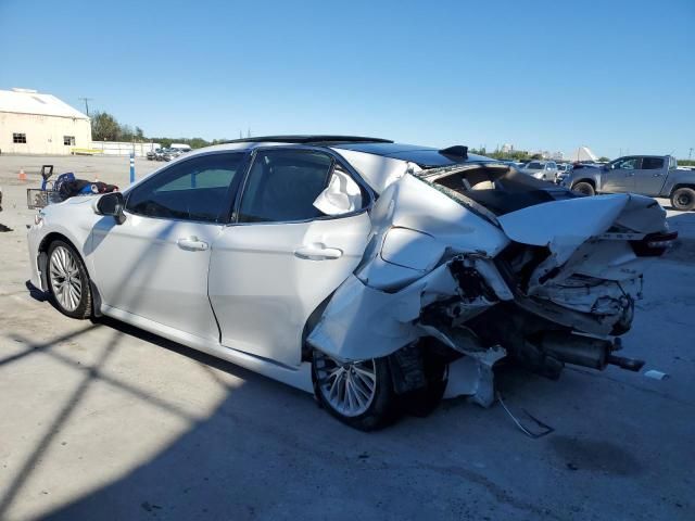 2020 Toyota Camry XLE