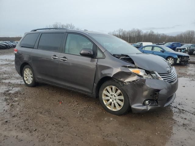 2013 Toyota Sienna XLE