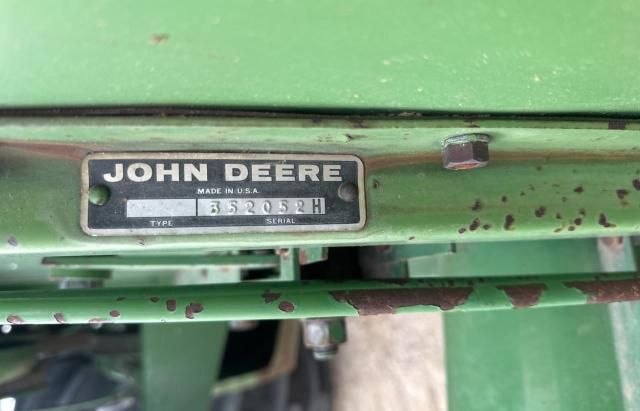 1979 John Deere 4400