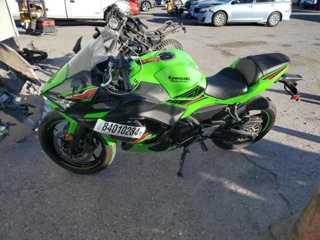 2024 Kawasaki EX650 P