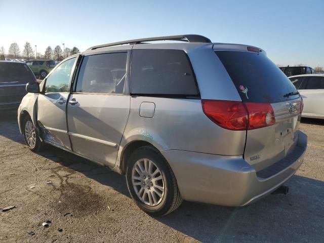 2006 Toyota Sienna XLE