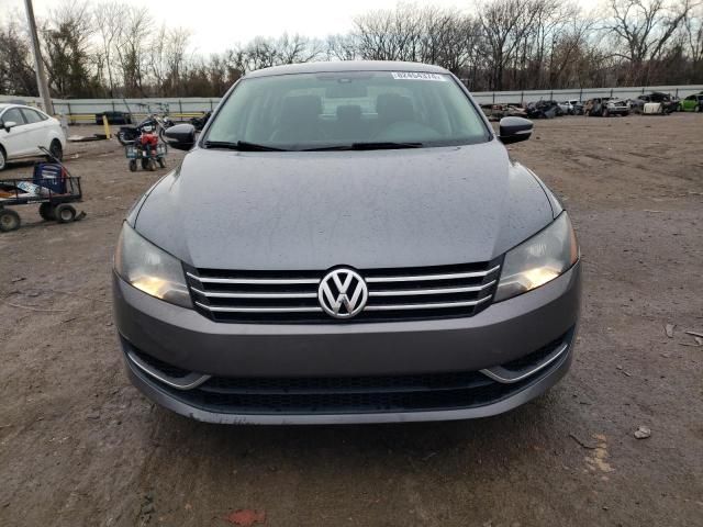 2014 Volkswagen Passat S