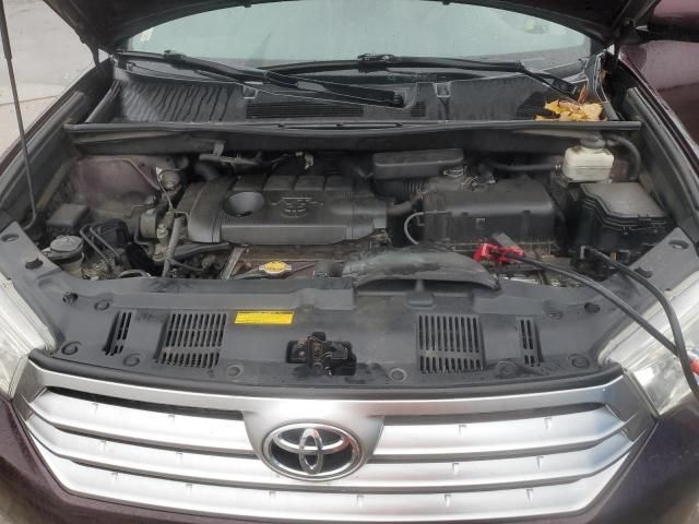 2011 Toyota Highlander Base