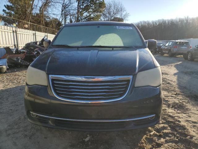 2011 Chrysler Town & Country Touring