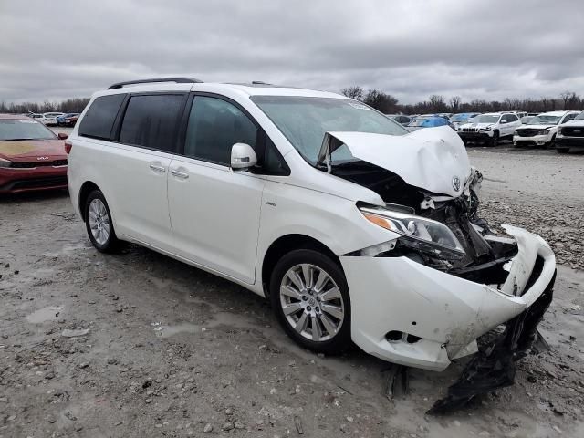 2016 Toyota Sienna XLE