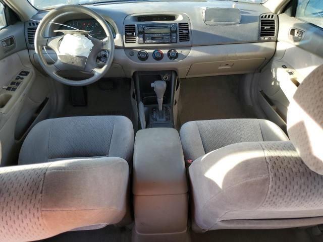 2002 Toyota Camry LE