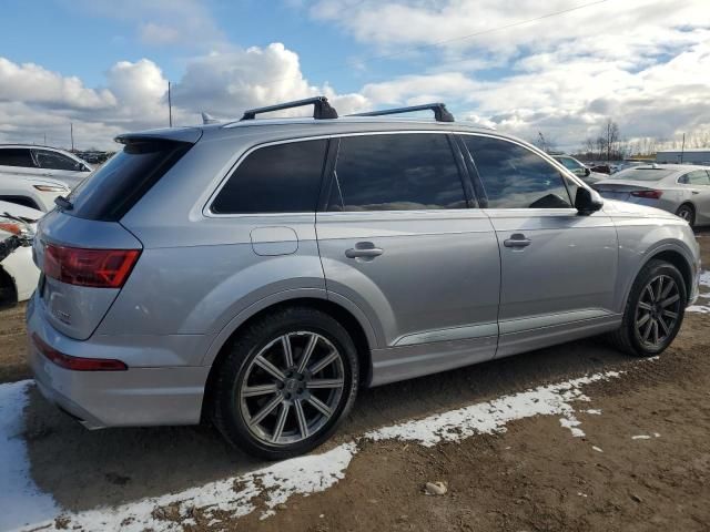 2018 Audi Q7 Prestige