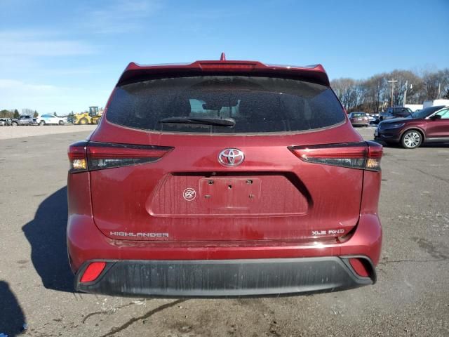 2022 Toyota Highlander XLE