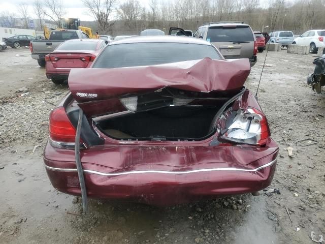 2005 Ford Crown Victoria LX