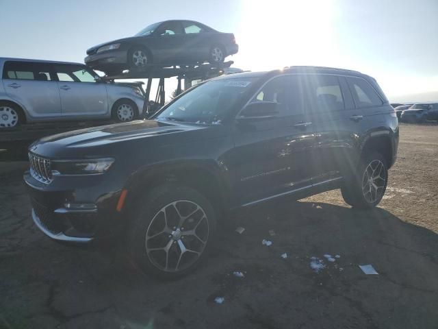 2023 Jeep Grand Cherokee Summit