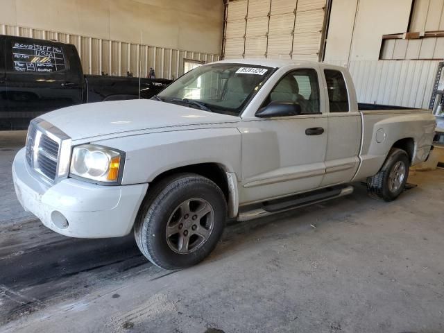 2005 Dodge Dakota SLT