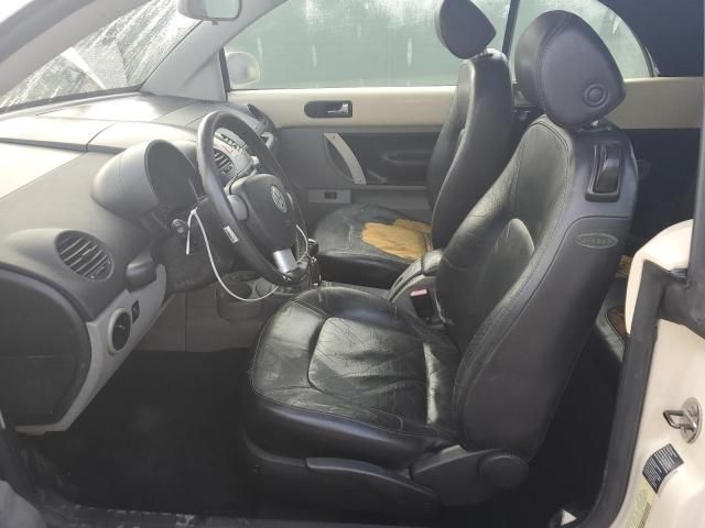 2004 Volkswagen New Beetle GLS