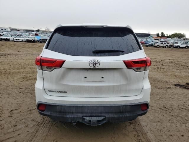 2019 Toyota Highlander LE