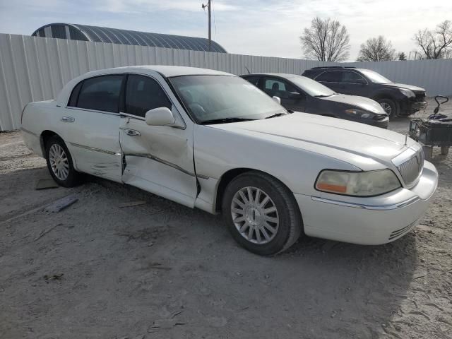 2003 Lincoln Town Car Executive