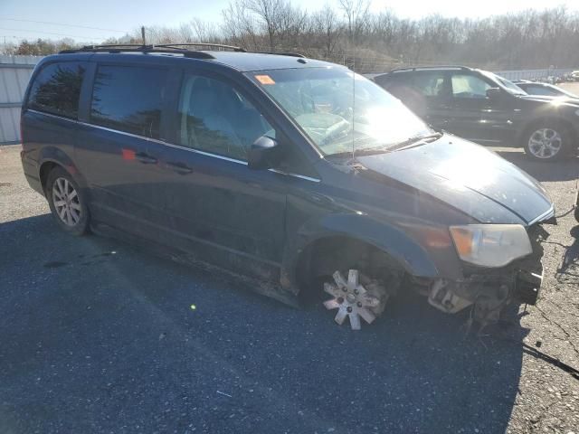 2008 Chrysler Town & Country Touring