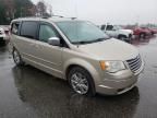 2009 Chrysler Town & Country Limited