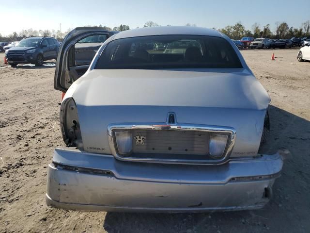 2007 Lincoln Town Car Signature Limited