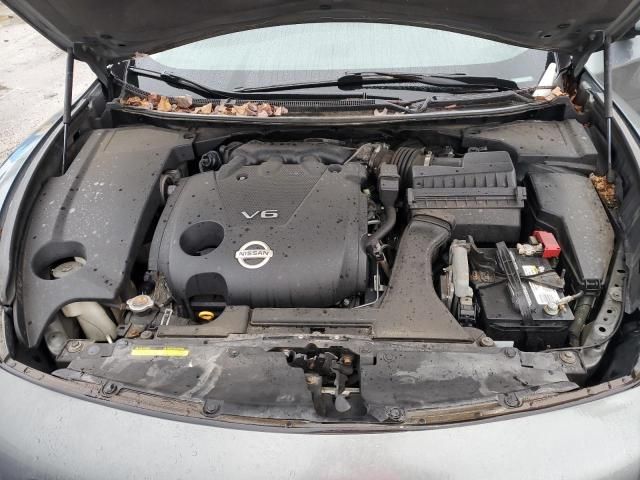 2010 Nissan Maxima S