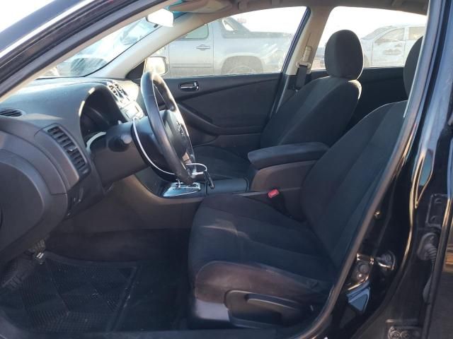 2010 Nissan Altima Base