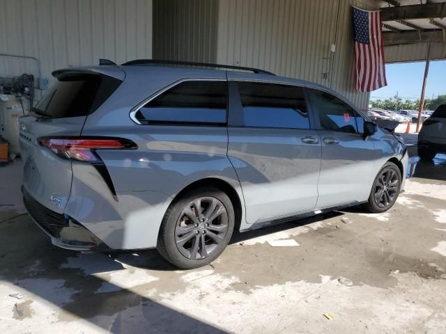 2023 Toyota Sienna XSE