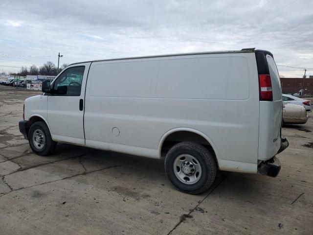 2017 Chevrolet Express G2500