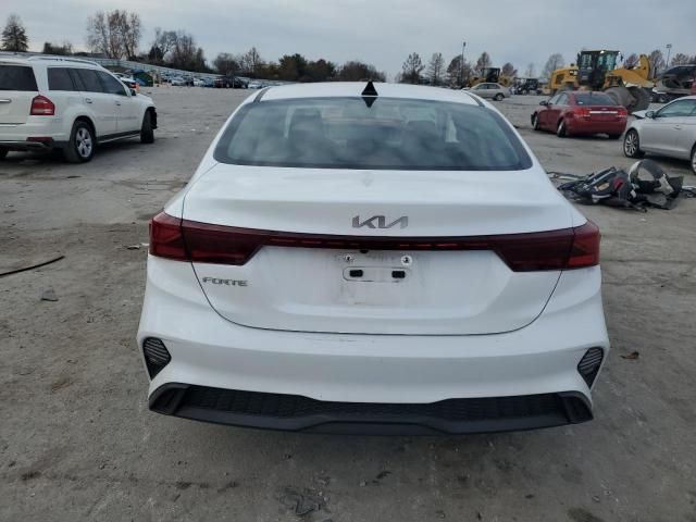 2023 KIA Forte LX