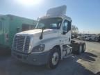 2012 Freightliner Cascadia 125