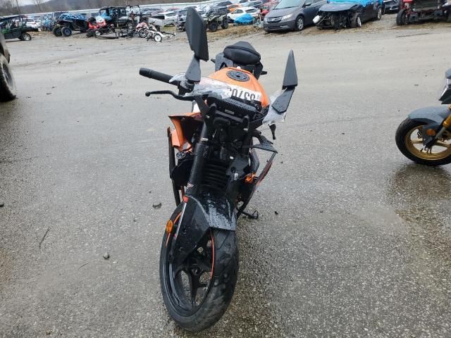 2022 KTM 390 RC