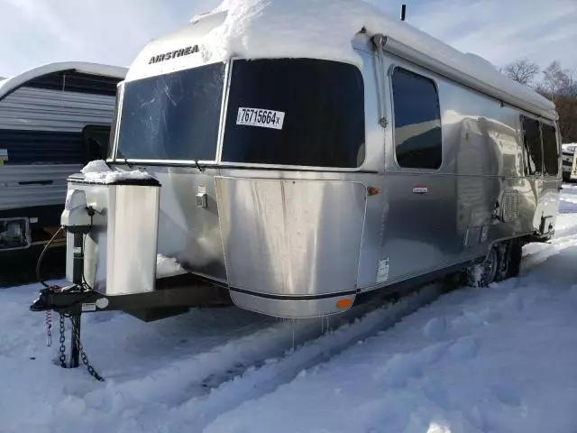 2019 Airstream Camper