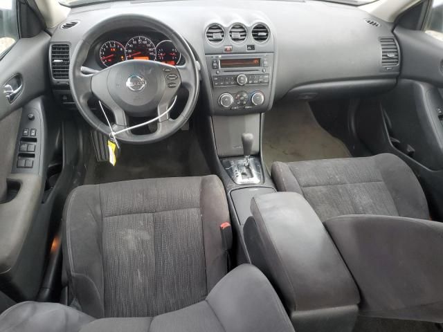 2010 Nissan Altima Base