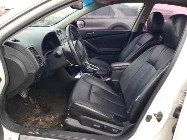 2010 Nissan Altima Base