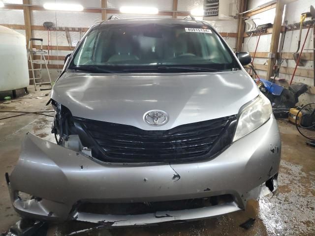 2011 Toyota Sienna Base