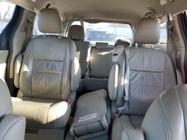 2017 Toyota Sienna XLE