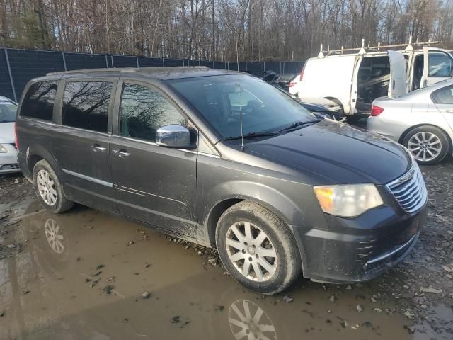 2011 Chrysler Town & Country Touring L