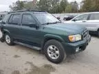 2002 Nissan Pathfinder LE