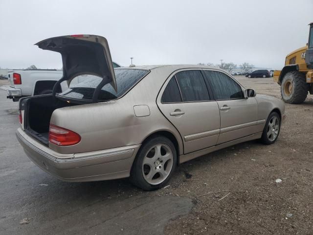 2000 Mercedes-Benz E 320